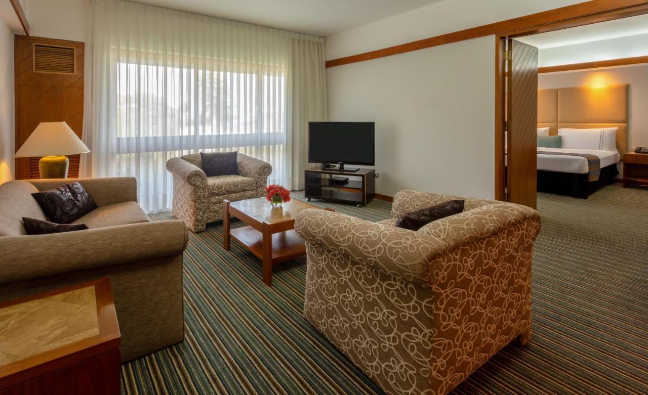 Sonesta Hotel El Olivar Lima Ngoại thất bức ảnh Suite
