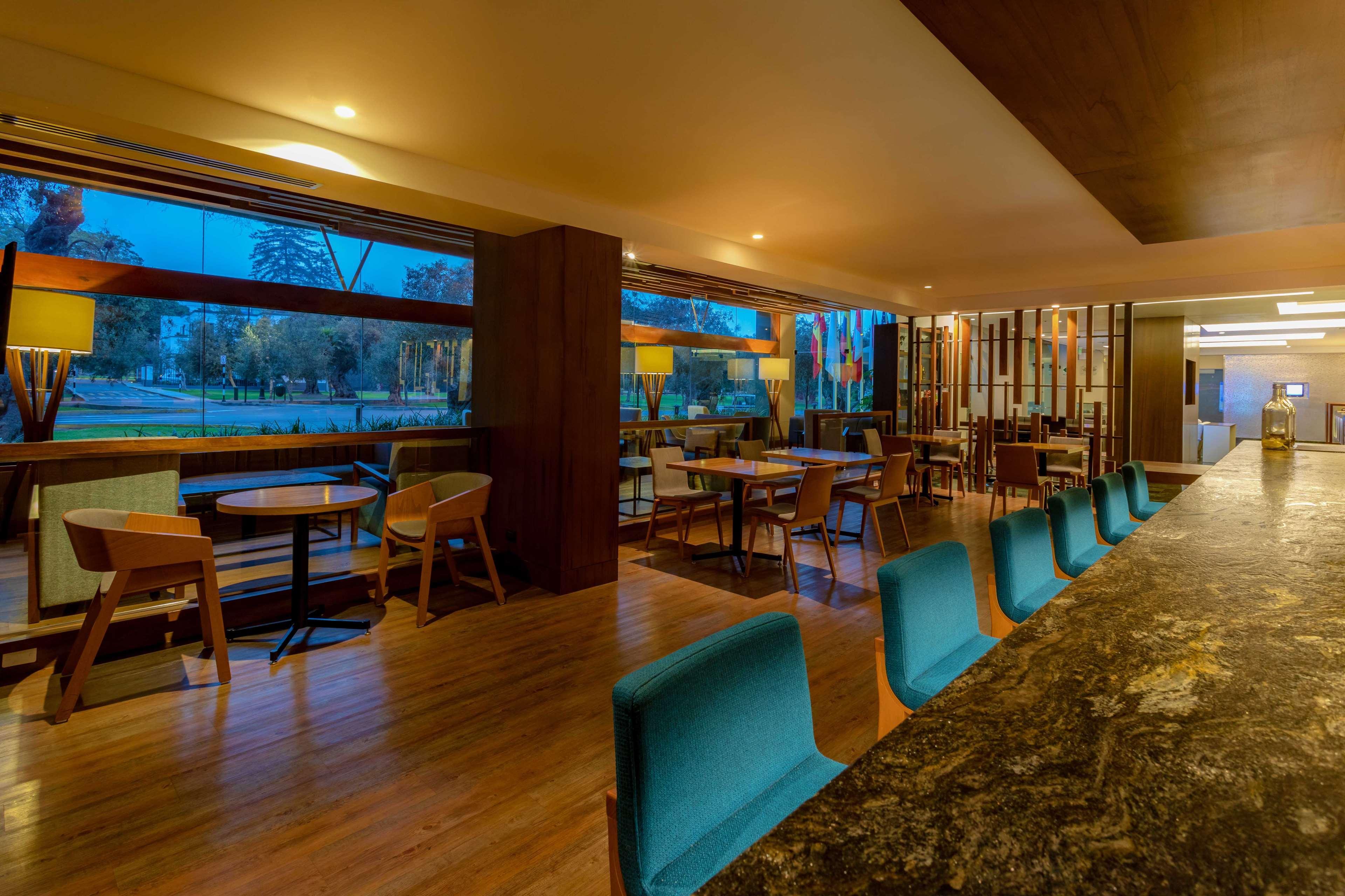 Sonesta Hotel El Olivar Lima Ngoại thất bức ảnh The Bar